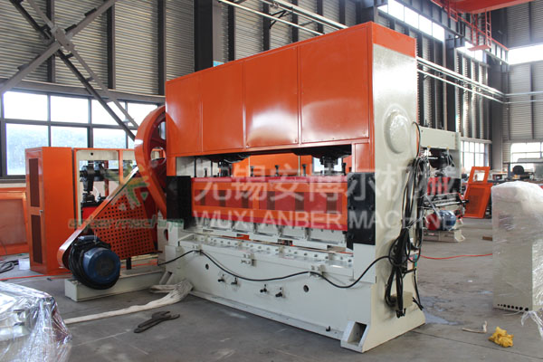 Expanded mesh machine