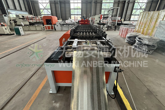 Hi-lath machine